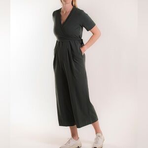 Maternity jumpsuit with nursing access - Deep Green
